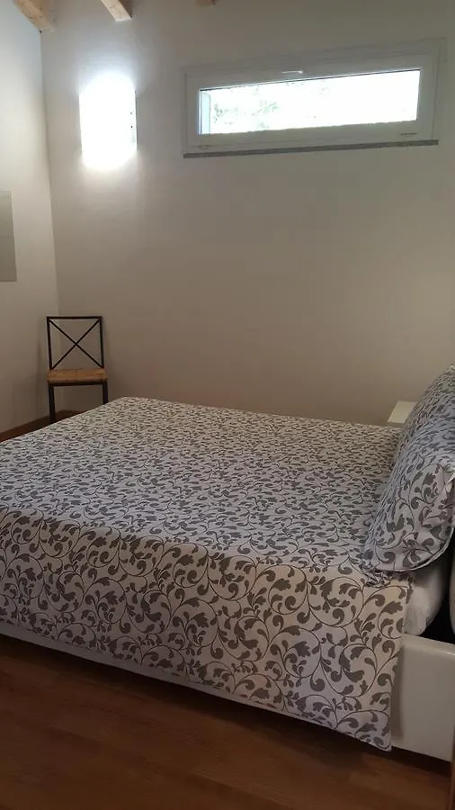 Apartment Regina Uno Комо Италия